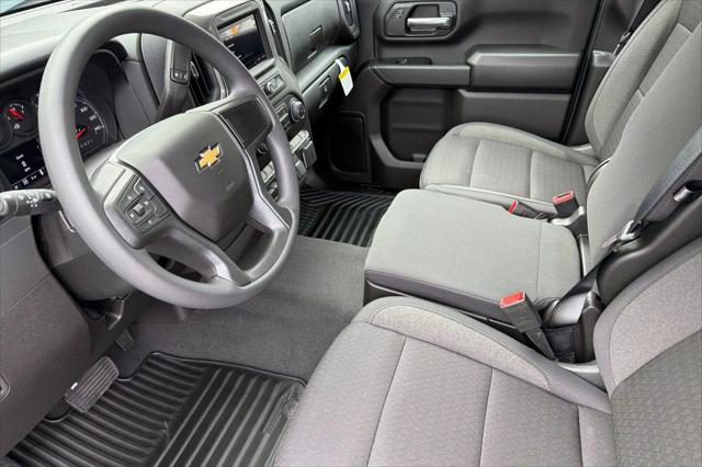 2026 Chevrolet Silverado 2500HD Crew Cab, Long Bed, Custom, 4WD