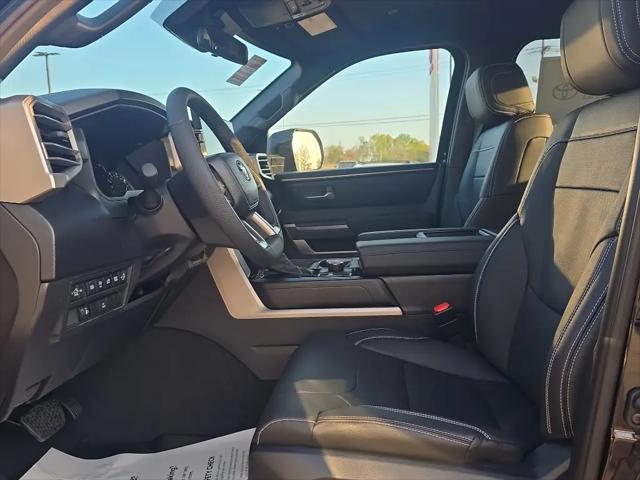 2026 Toyota Tundra SR5 CrewMax 5.5' Bed