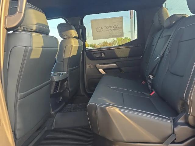 2026 Toyota Tundra SR5 CrewMax 5.5' Bed