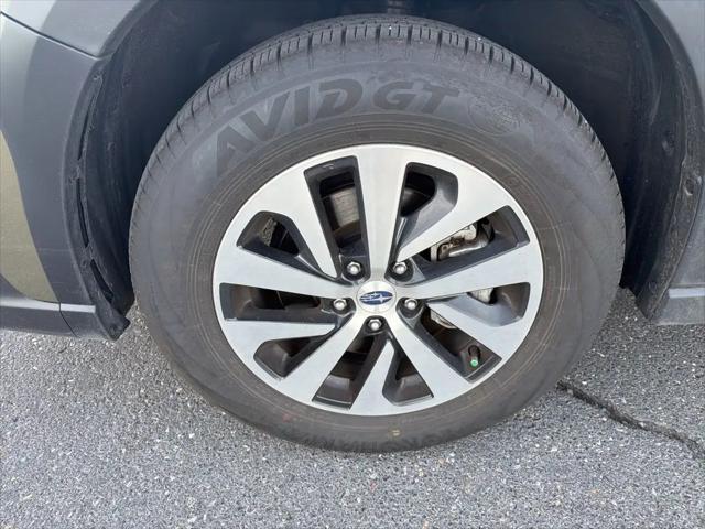 2025 Subaru Outback Premium