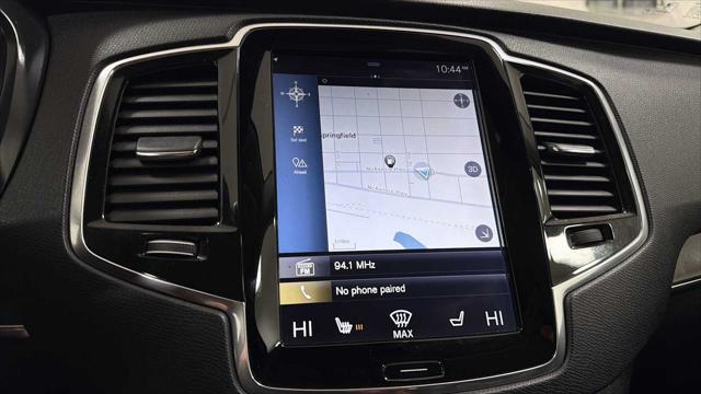 2017 Volvo XC90 T6 Momentum