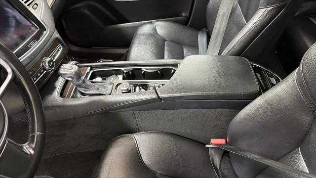 2017 Volvo XC90 T6 Momentum