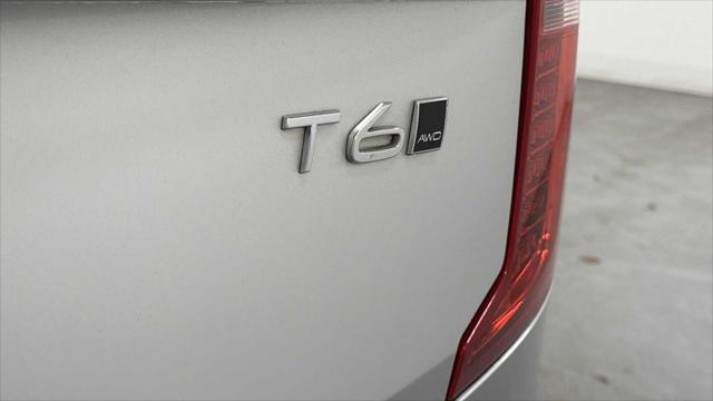 2017 Volvo XC90 T6 Momentum