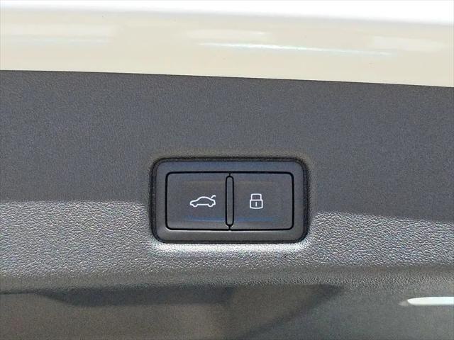 2026 Audi Q5 Premium Plus TFSI quattro S tronic