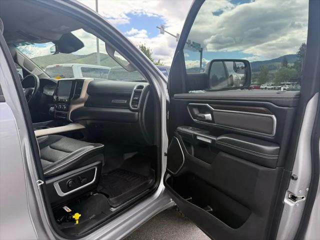 2022 Ram 1500 Laramie Crew Cab 4x4 5'7" Box