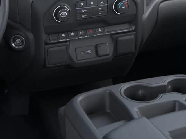 2026 Chevrolet Silverado 1500 4WD Double Cab Standard Bed Custom