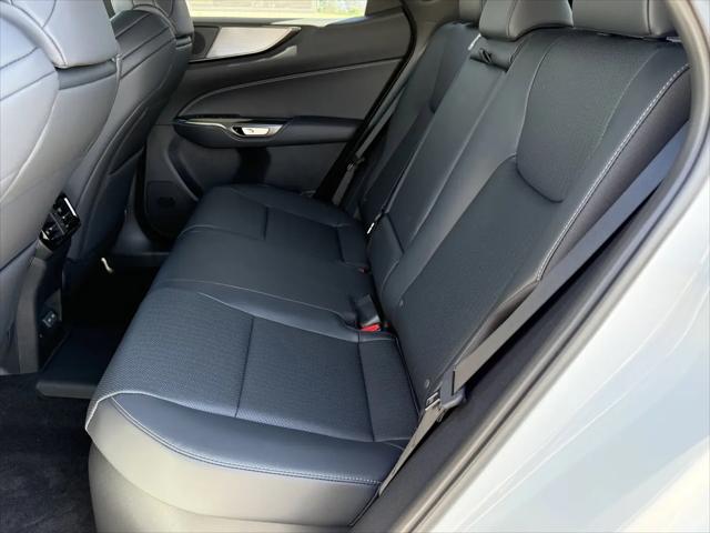 2026 Lexus NX F SPORT Handling