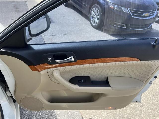 2004 Acura TSX Base