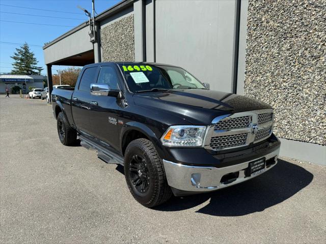 2017 Ram 1500 Laramie Crew Cab 4x4 64 Box