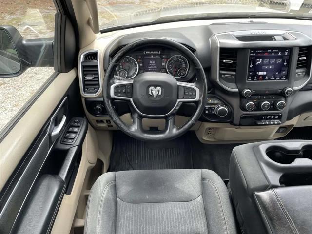 2020 Ram 1500 Big Horn Crew Cab 4x4 5'7" Box