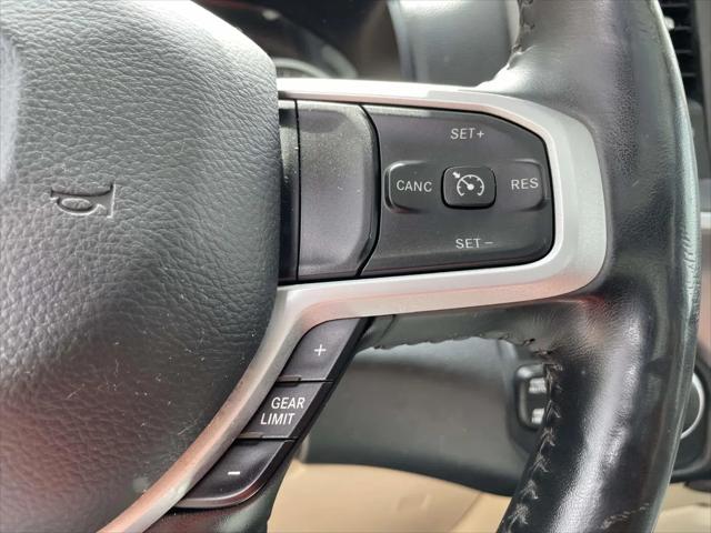 2020 Ram 1500 Big Horn Crew Cab 4x4 5'7" Box