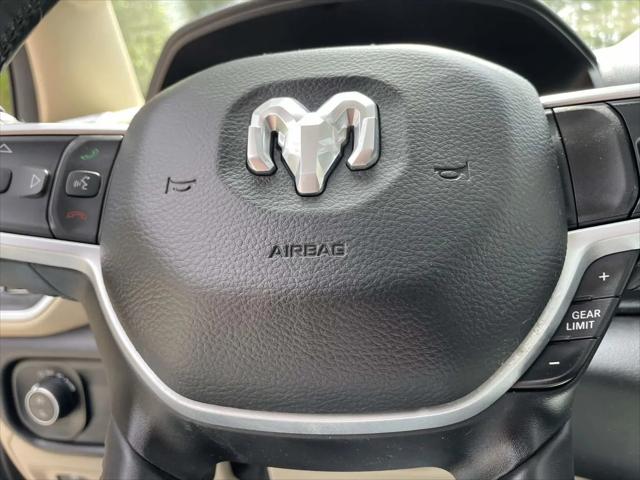2020 Ram 1500 Big Horn Crew Cab 4x4 5'7" Box