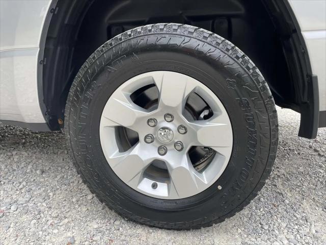2020 Ram 1500 Big Horn Crew Cab 4x4 5'7" Box