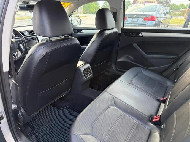2013 Volkswagen Passat 2.5L SE