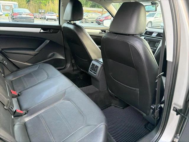 2013 Volkswagen Passat 2.5L SE