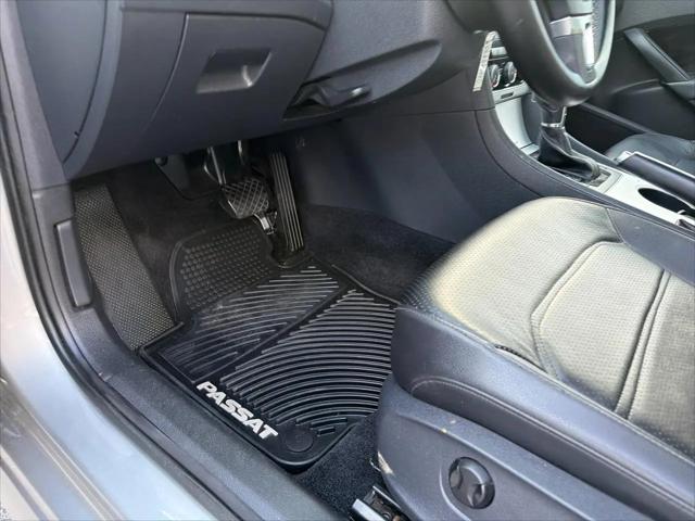 2013 Volkswagen Passat 2.5L SE