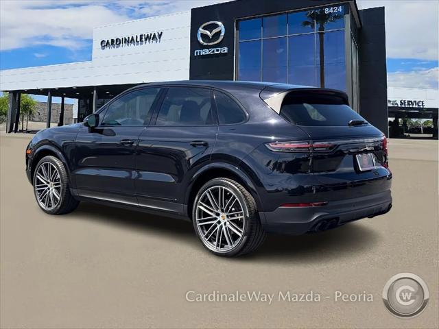2022 Porsche Cayenne S Platinum Edition