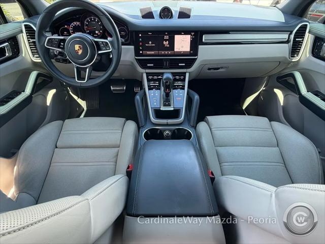 2022 Porsche Cayenne S Platinum Edition
