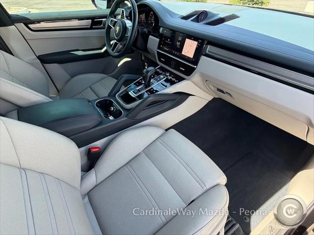 2022 Porsche Cayenne S Platinum Edition