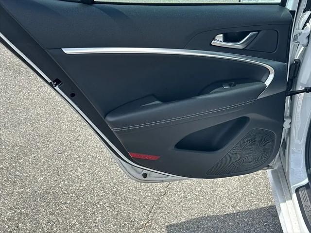 2025 Genesis G70 2.5T RWD