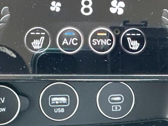 2025 Genesis G70 2.5T RWD