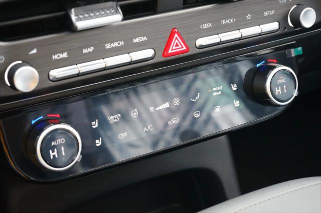 2026 Hyundai Palisade Hybrid SEL Premium 8P