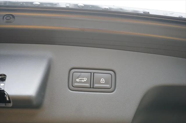 2026 Hyundai Palisade Hybrid SEL Premium 8P