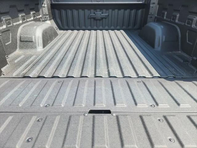 2026 Chevrolet Silverado 1500 4WD Crew Cab Standard Bed LT