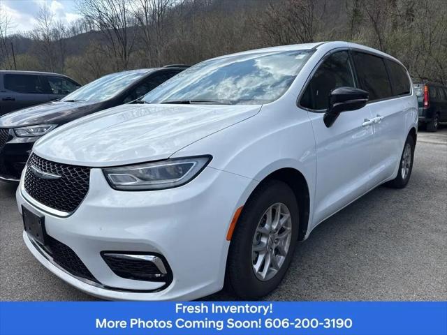 2025 Chrysler Pacifica Select for sale in Ivel, KY