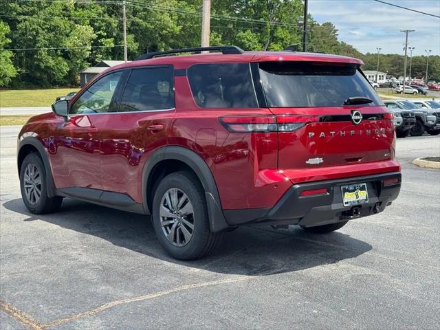 2026 Nissan Pathfinder SV