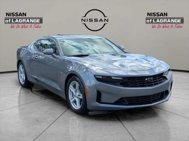 2022 Chevrolet Camaro RWD Coupe 2LT