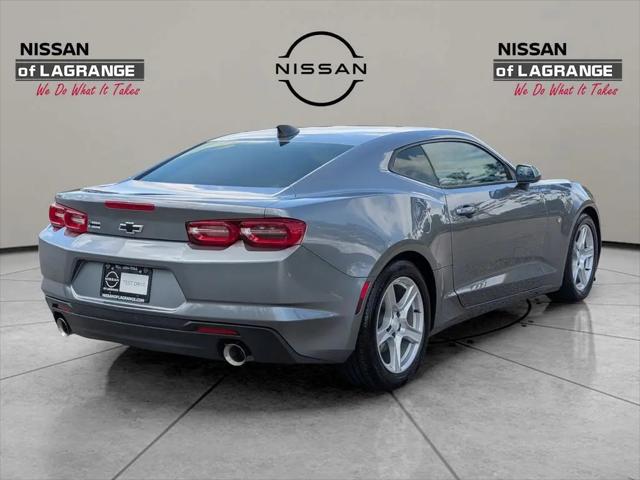 2022 Chevrolet Camaro RWD Coupe 2LT