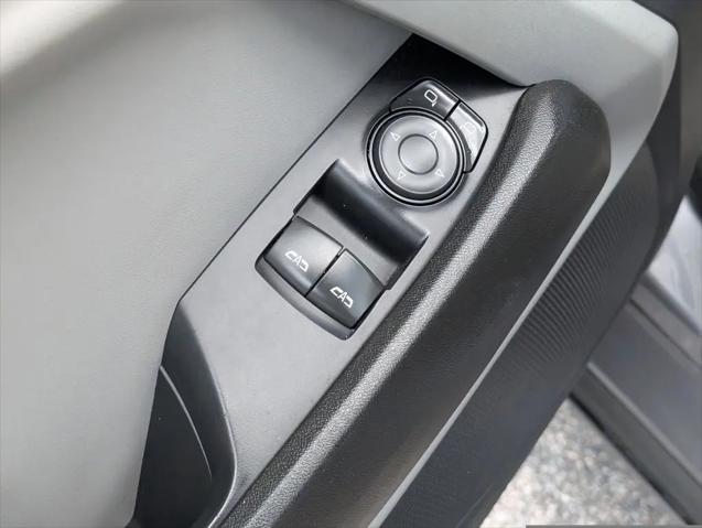 2022 Chevrolet Camaro RWD Coupe 2LT