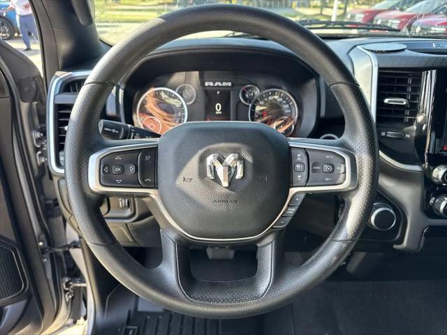 2025 Ram 1500 Big Horn Crew Cab 4x4 5'7" Box