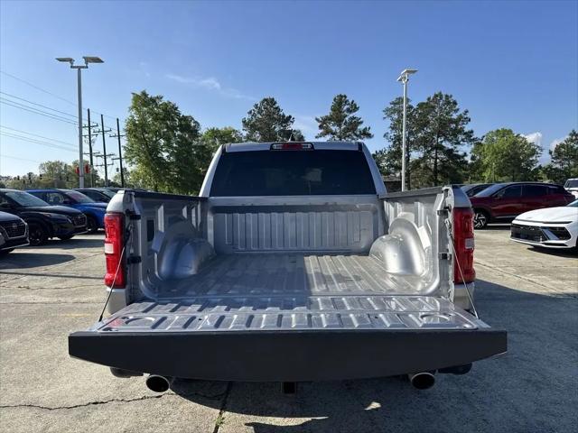 2025 Ram 1500 Big Horn Crew Cab 4x4 5'7" Box