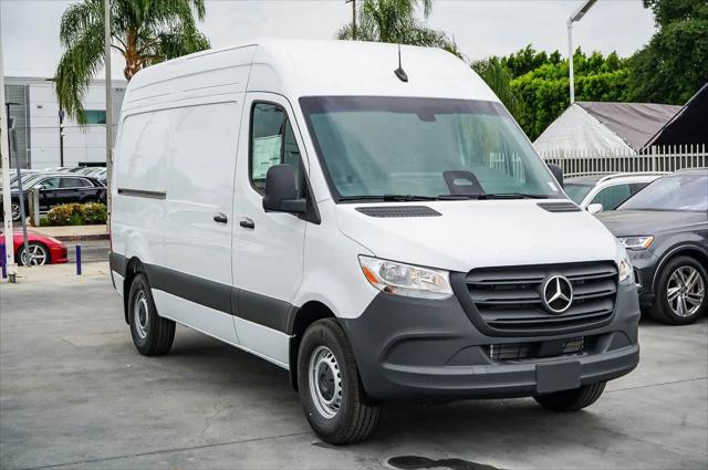 2026 Mercedes-Benz Sprinter 2500 Standard Roof 4-Cyl Diesel HO