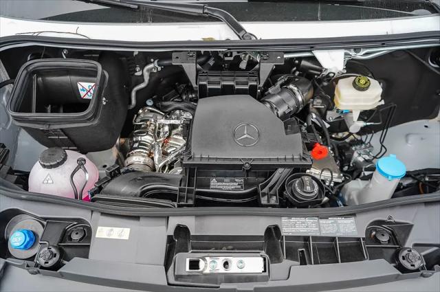 2026 Mercedes-Benz Sprinter 2500 Standard Roof 4-Cyl Diesel HO