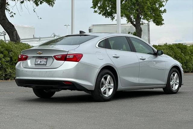 2022 Chevrolet Malibu FWD 1FL