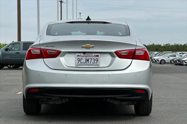 2022 Chevrolet Malibu FWD 1FL