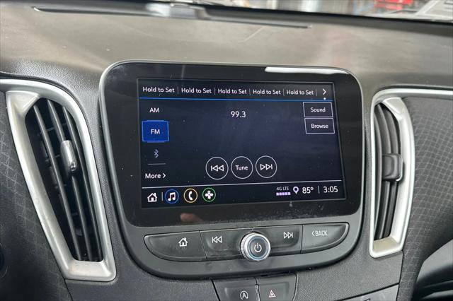2022 Chevrolet Malibu FWD 1FL