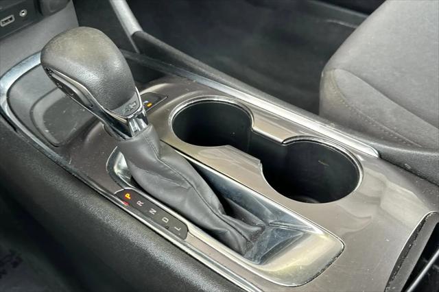 2022 Chevrolet Malibu FWD 1FL
