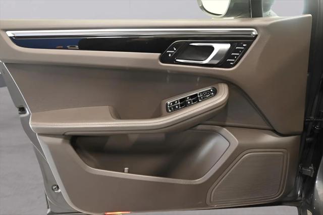 2018 Porsche Macan Macan