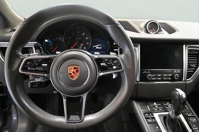 2018 Porsche Macan Macan