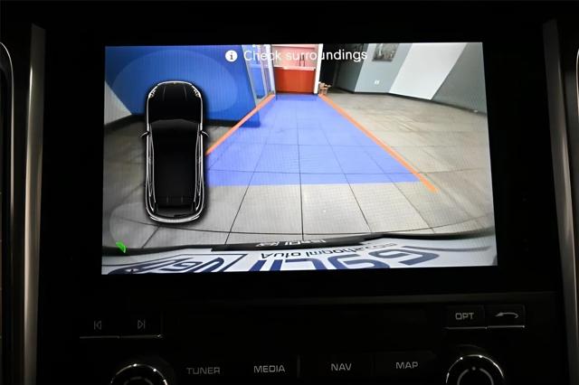 2018 Porsche Macan Macan