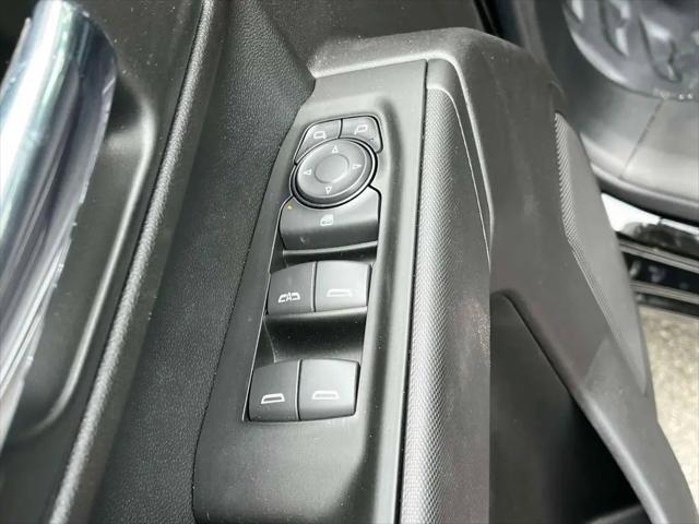 2026 GMC Sierra 1500 Crew Cab, Short Bed, Pro, 4WD