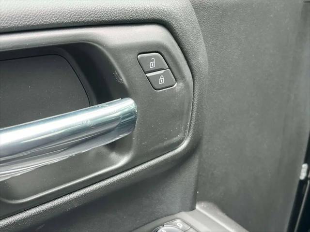 2026 GMC Sierra 1500 Crew Cab, Short Bed, Pro, 4WD