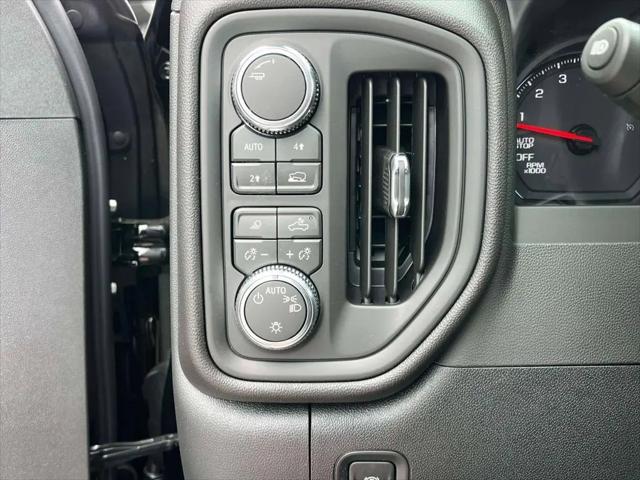 2026 GMC Sierra 1500 Crew Cab, Short Bed, Pro, 4WD
