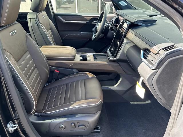 2026 GMC Acadia Denali Ultimate AWD