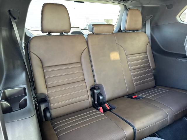 2026 GMC Acadia Denali Ultimate AWD