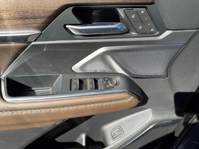 2026 GMC Acadia Denali Ultimate AWD